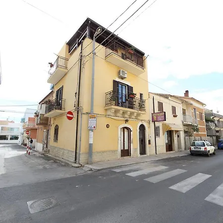 Casa Zafarani Holiday home Marina di Ragusa